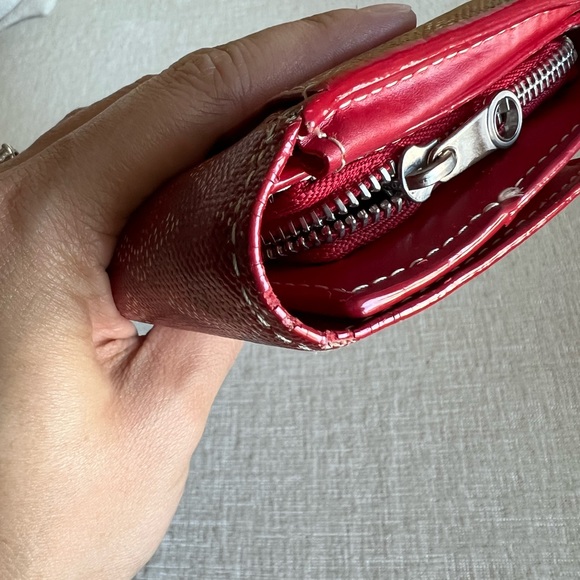 Authentic Goyard Red Long Wallet Leather Goyardine - Picture 14 of 15